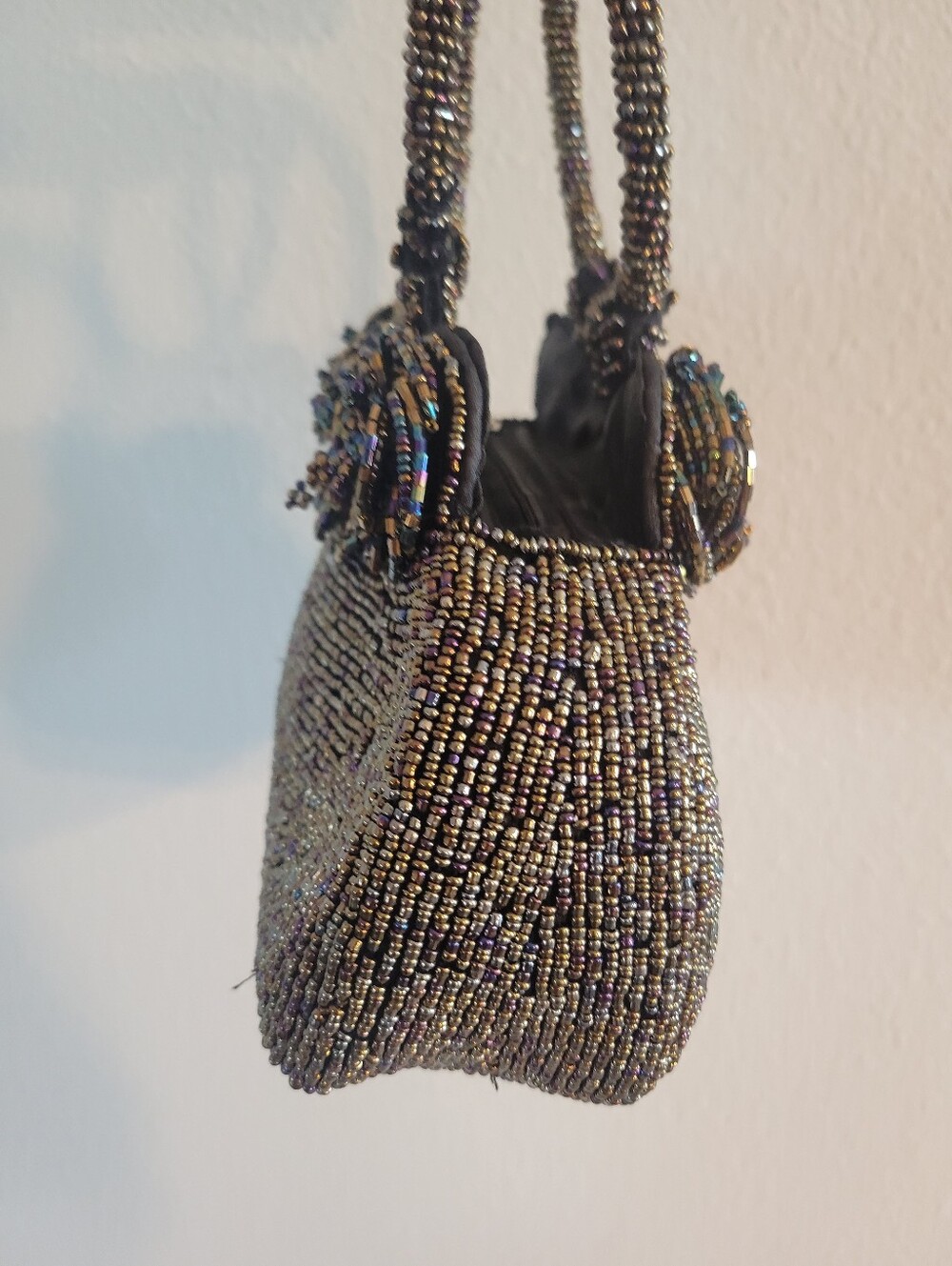 Vintage Small,Glass Beads Floral Evening Bag in Iridescent Color . - Picture 8 of 12
